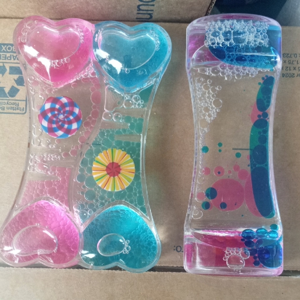 Set Of 2 Water Figurines